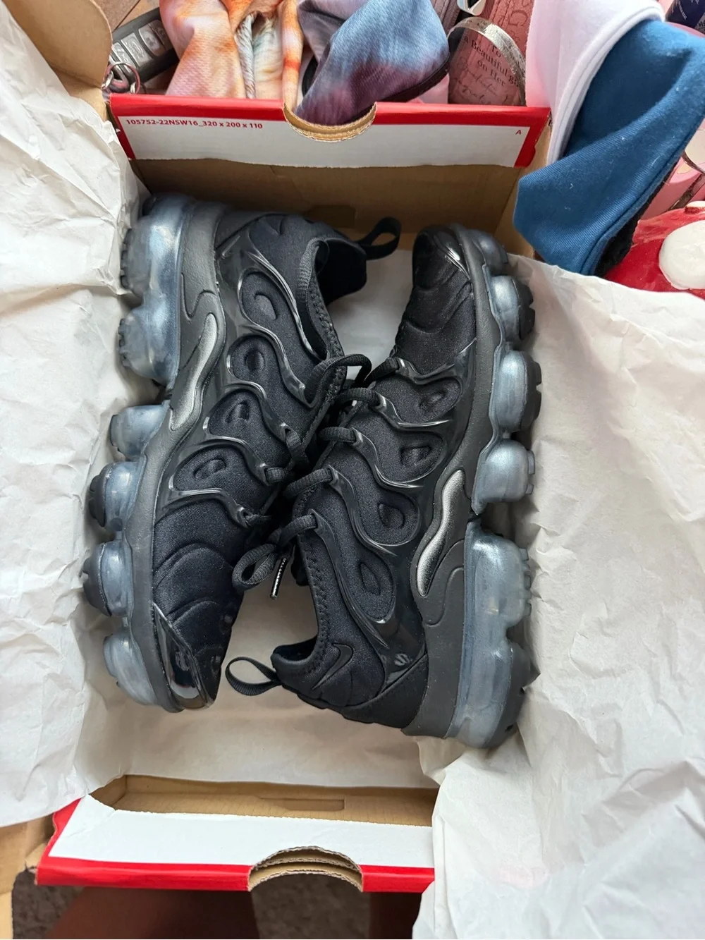 W Air VaporMax Plus